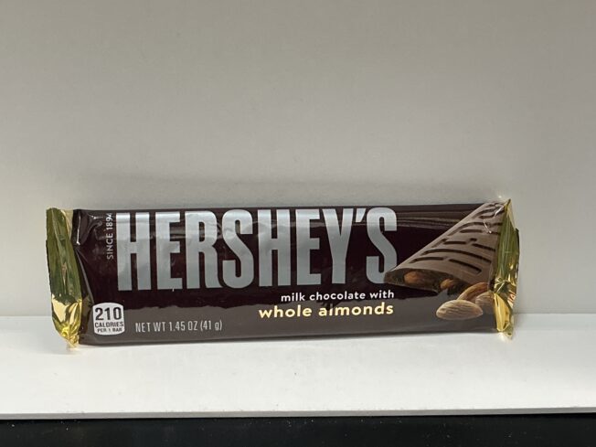HERSHEY’S MILK CHOCOLATE WITH ALMONDS