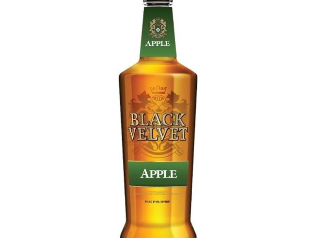 Black Velvet Apple 750ML